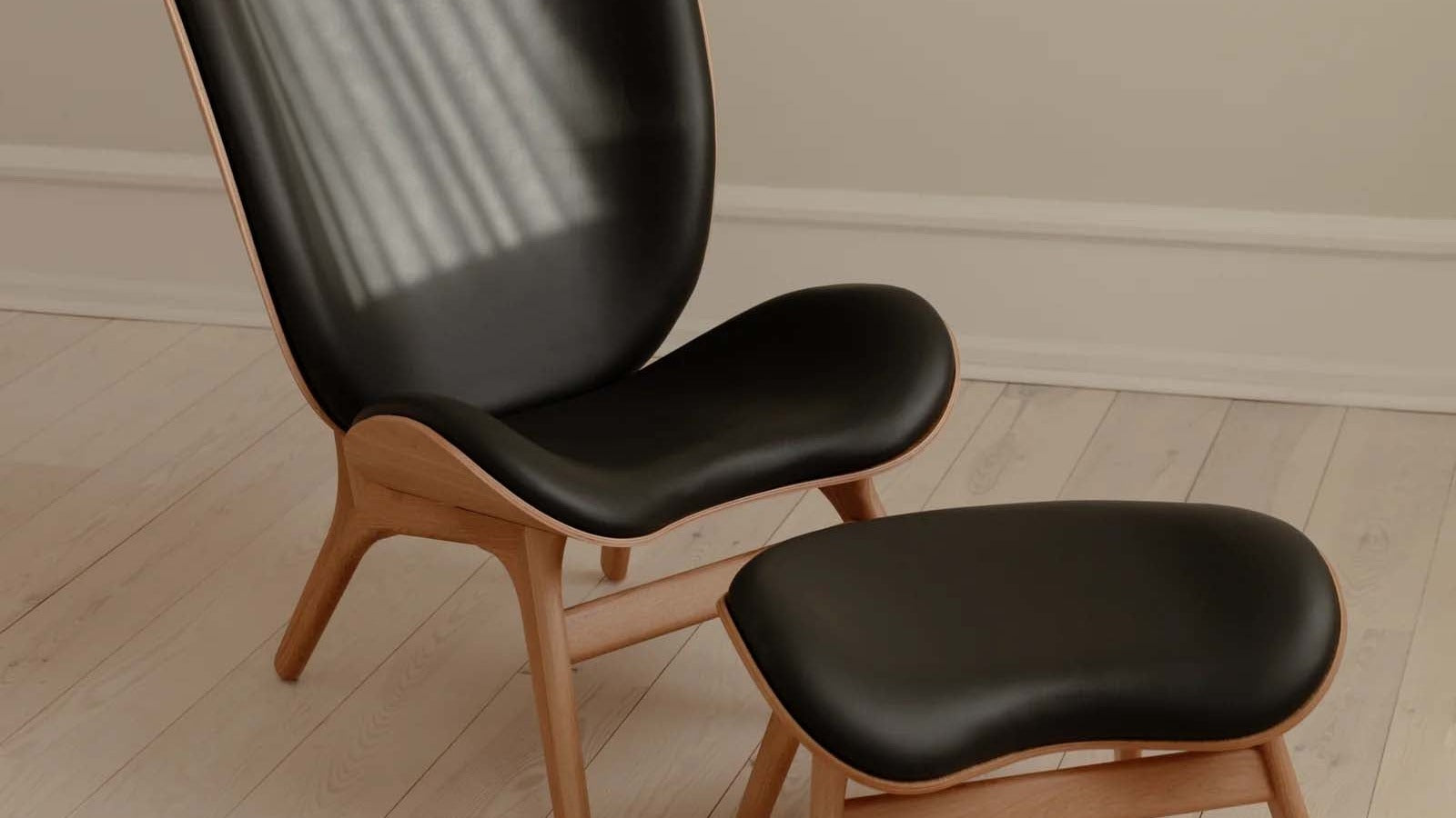 Entdecke die stilvollen Loungesessel der Kollektion A Conversation Piece von Umage. Komfort, Nachhaltigkeit und skandinavisches Design vereinen sich!