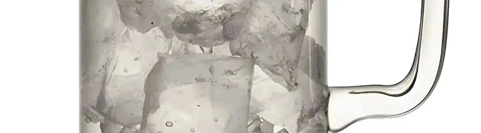 Entdecke die eleganten Boris Gläser von LSA: Hochwertiges Kristallglas, handgefertigt, perfekt für jeden Anlass und stilvolle Getränke.