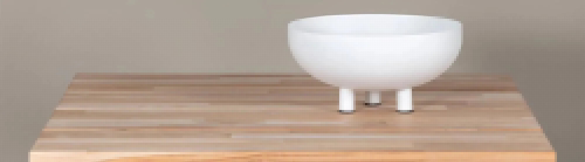 Entdecke die Cirebon Tischserie von Venture Home: stilvolles Design, hochwertige Materialien und zeitlose Eleganz für deinen Essbereich.