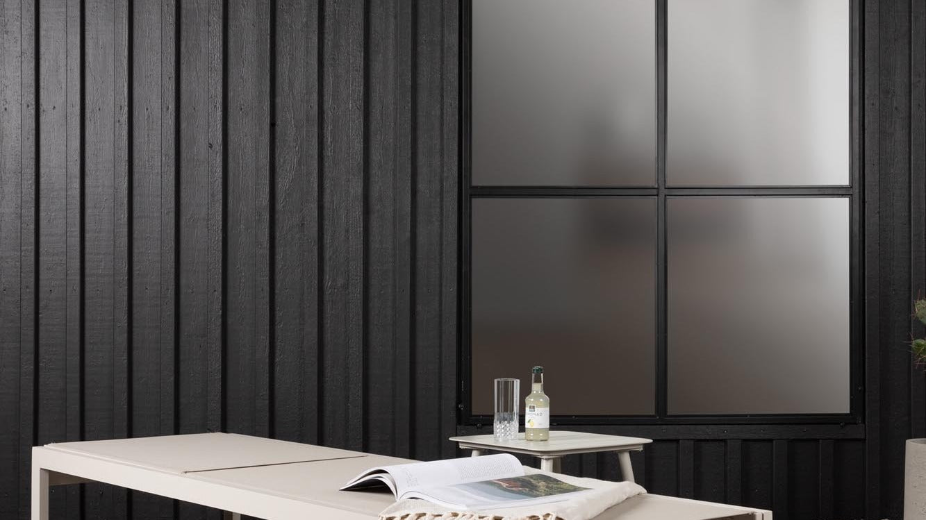 Entdecke die Copacabana-Kollektion: stilvolle Outdoor Möbel, moderne Ästhetik, bequeme Sitzmöbel für entspannte Stunden im Garten.