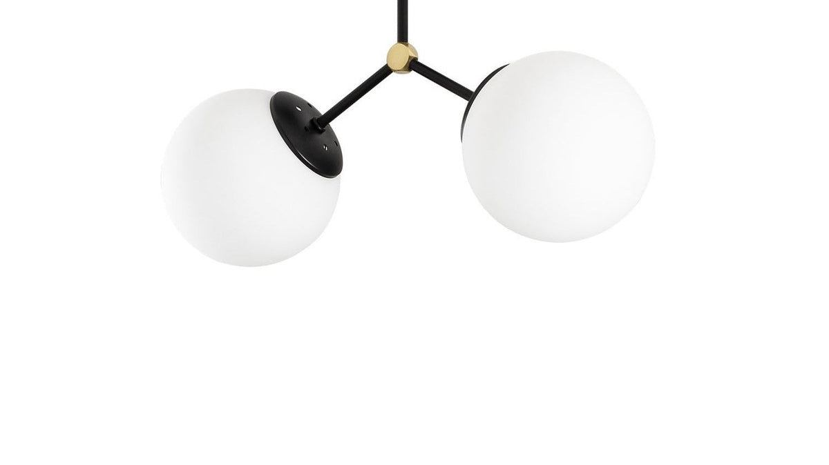 Elegante Damar Kollektion von Opviq: stilvolle Accessoires in sanften Erdtönen, ideal für moderne Wohnräume.