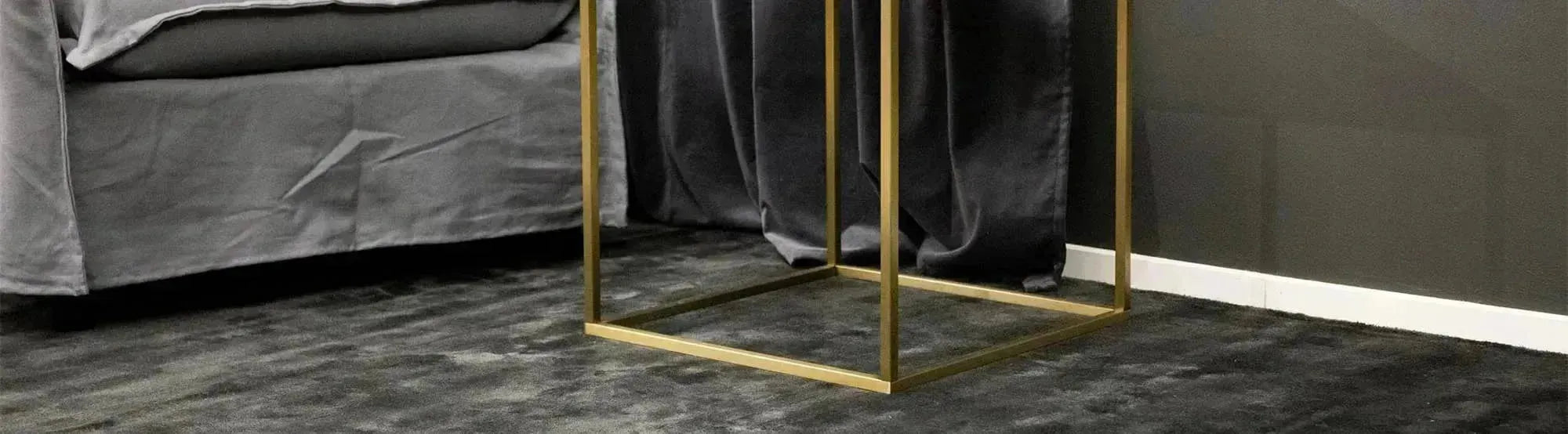 Estelle-Tische von Venture Home: elegante, moderne Tische mit pflegeleichten Oberflächen – flexibel als Esstisch oder Beistelltisch.