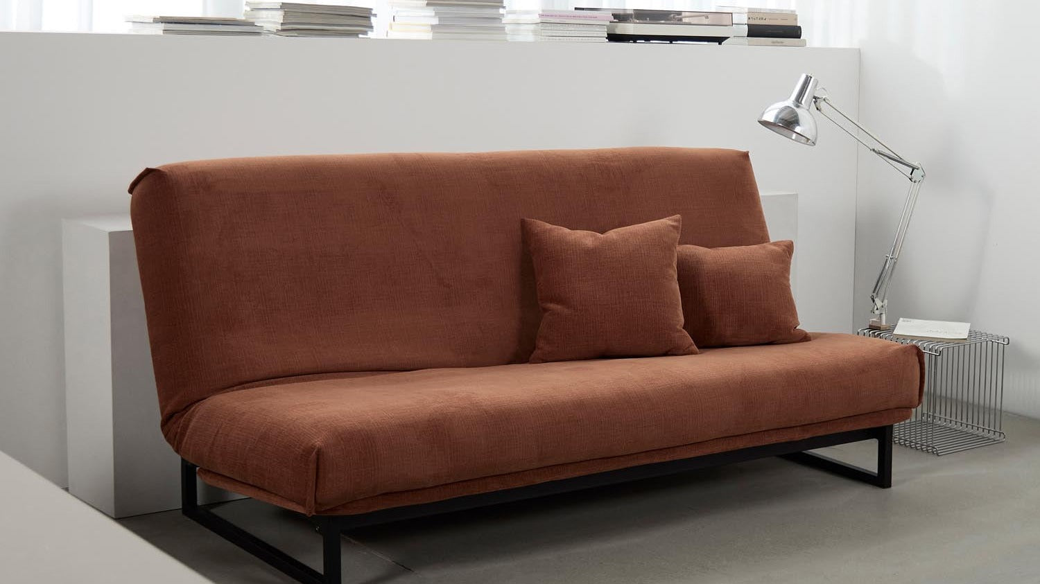 Entdecke die Fraction Kollektion: stilvolle Schlafsofas mit vier Matratzenoptionen und abnehmbaren Bezügen für maximalen Komfort und Flexibilität.