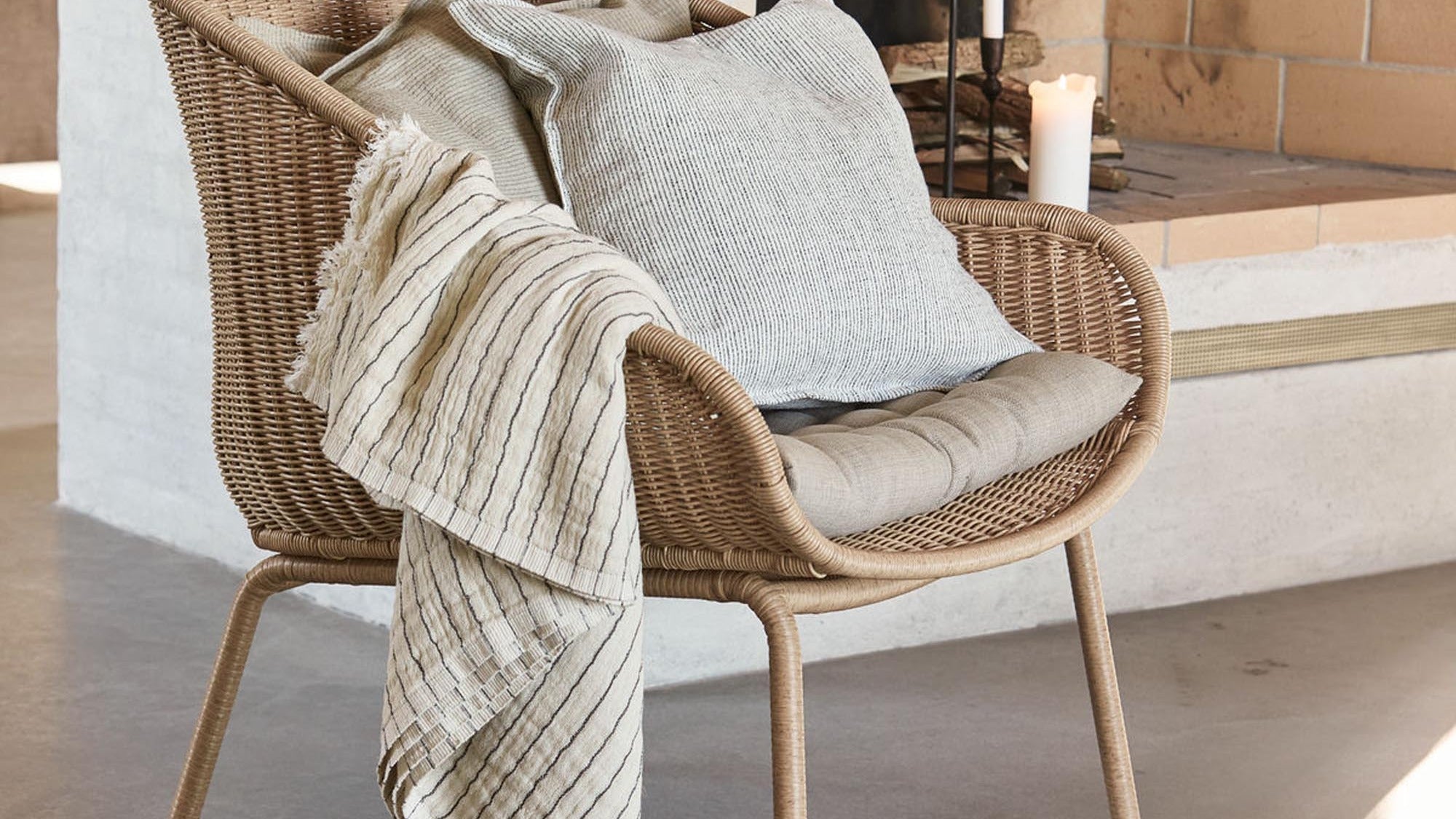 Entdecke die stilvollen Hapur Stühle von House Doctor. Minimalistisches Design, hochwertige Materialien und vielseitige Optionen für dein Zuhause.