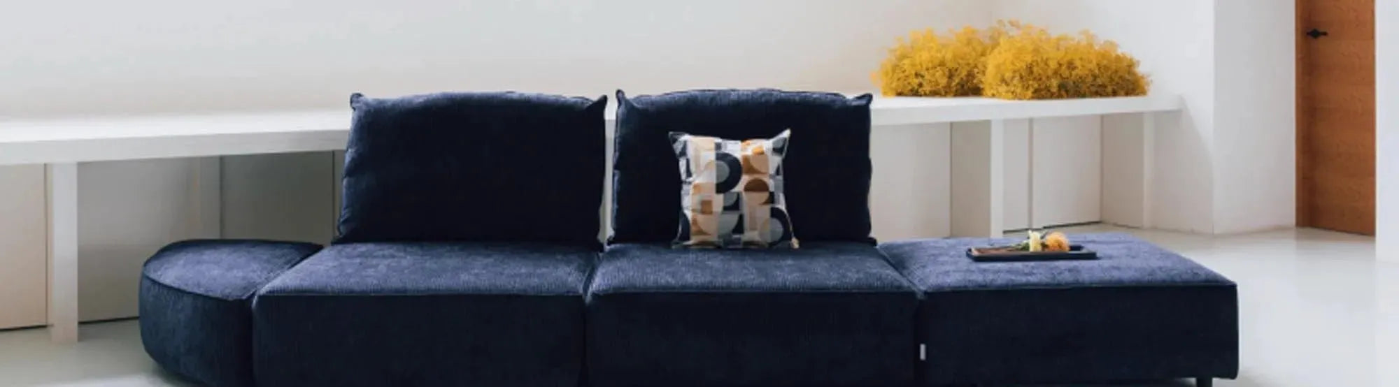 Entdecke das modulare Sofa Hunter von Zuiver: flexibel, stilvoll und individuell anpassbar. Perfekt für jeden Wohnraum!