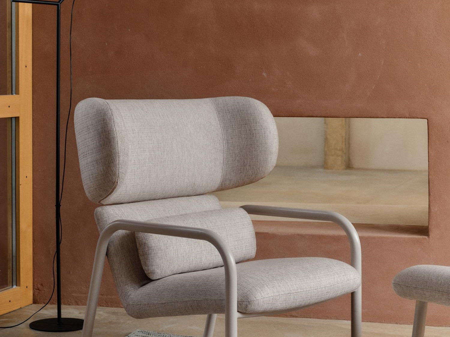 Elegante Inari Kollektion von Kave Home: stilvolle Möbel und Accessoires in harmonischen Farben und modernem Design.