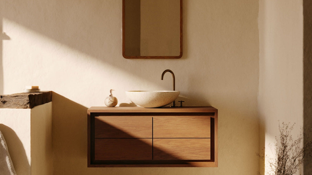 Elegante Kenta Kollektion von Kave Home: stilvolle Möbel mit modernem Design und warmen Holztönen.