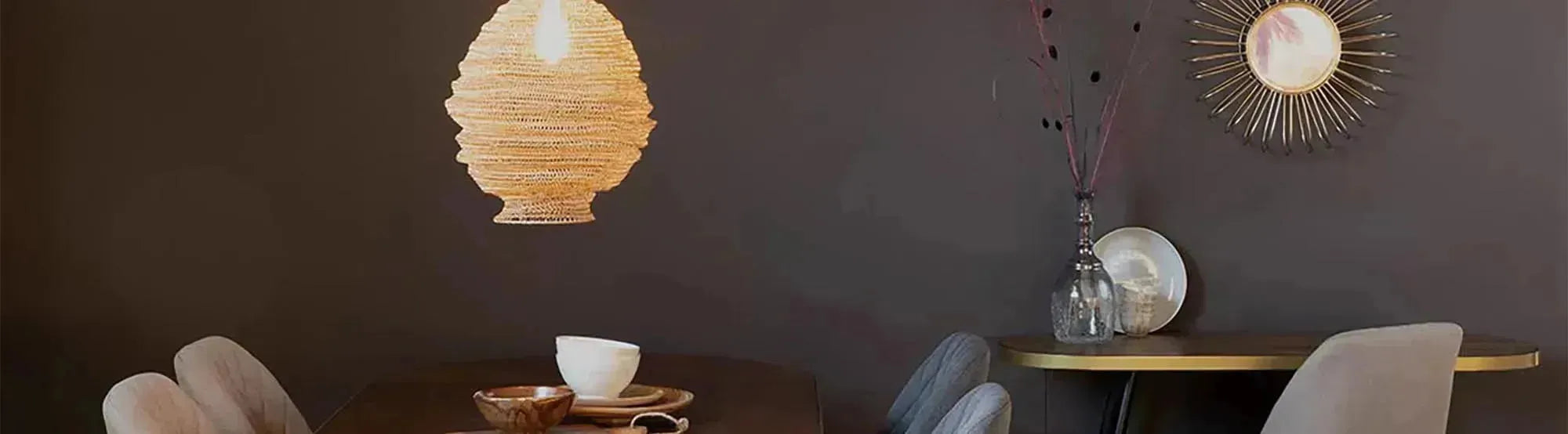 Lena Leuchtenserie von White Label Living: moderne, warme Beleuchtung - Steh-, Tisch- oder Pendelleuchte für Wohnzimmer, Esszimmer oder Arbeitszimmer.