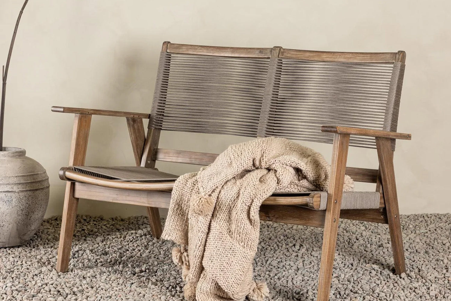 Die Little John Venture Home Kollektion vereint nachhaltige Materialien, zeitloses Design und liebevolle Details für ein stilvolles, gemütliches Zuhause.