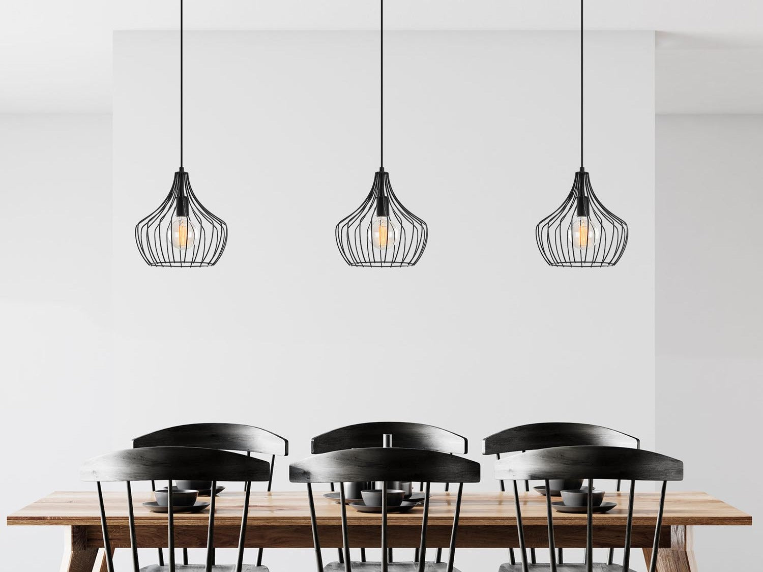 Elegante Keramiken der Mezopotamya Kollektion von Opviq, inspiriert von antiken Designs und handwerklicher Tradition.