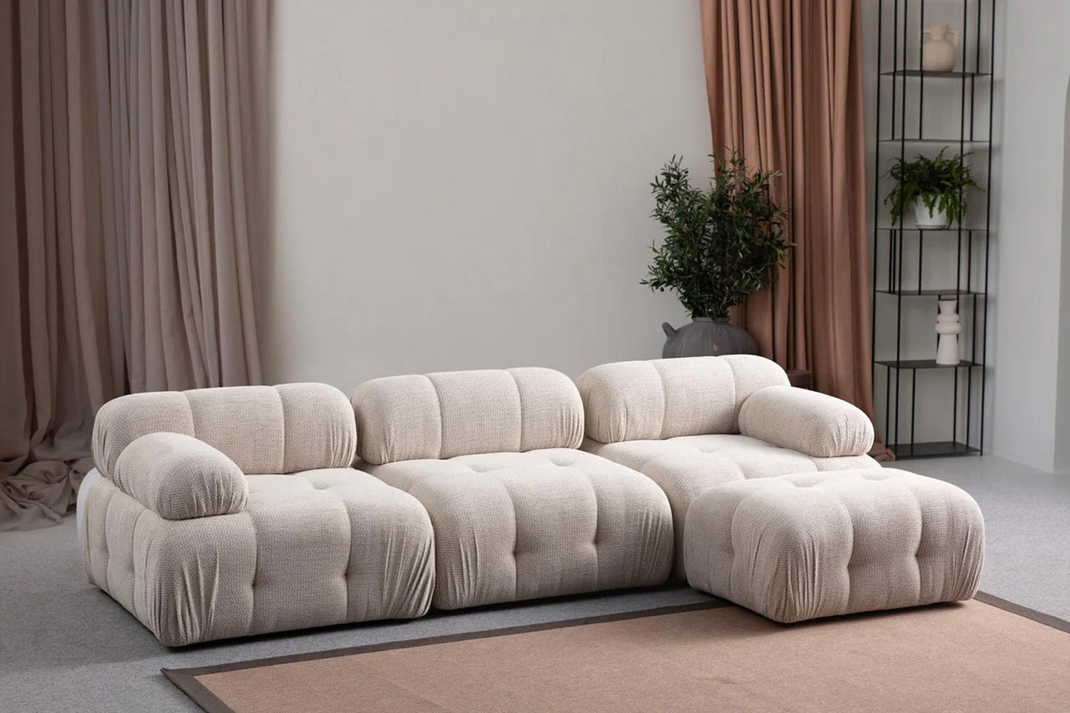 Petite Kollektion von Atelier Del Sofa