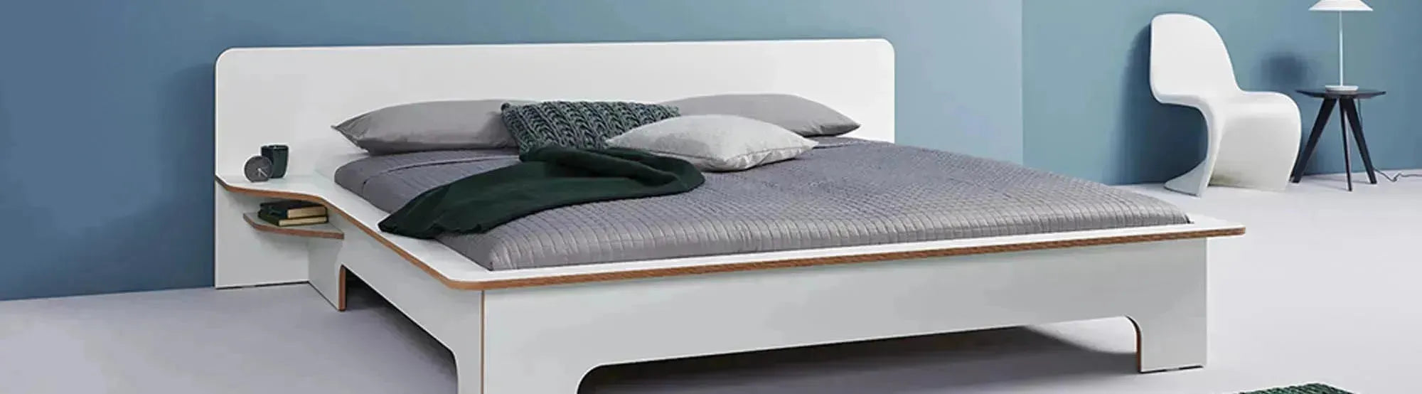 Entdecken Sie die Plane-Kollektion von Müller: elegante Betten aus hochwertigen Materialien, die Funktionalität und zeitloses Design vereinen.