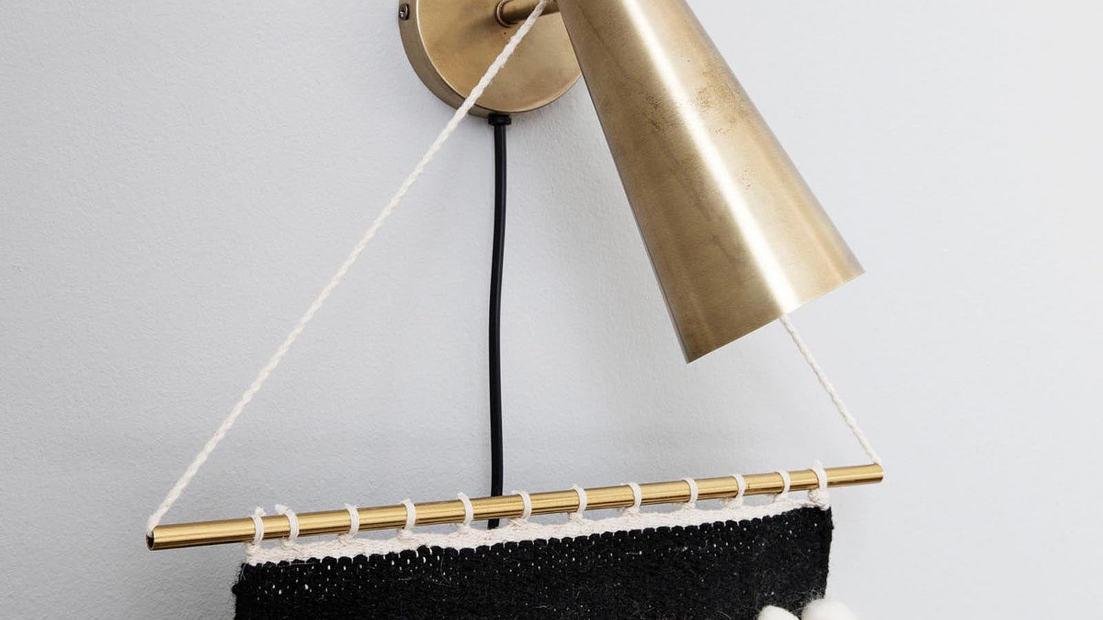 Precise Leuchten von House Doctor – minimalistische Designlampen aus Metall und Glas verbinden Eleganz mit Funktion für Wohnzimmer und Büro.