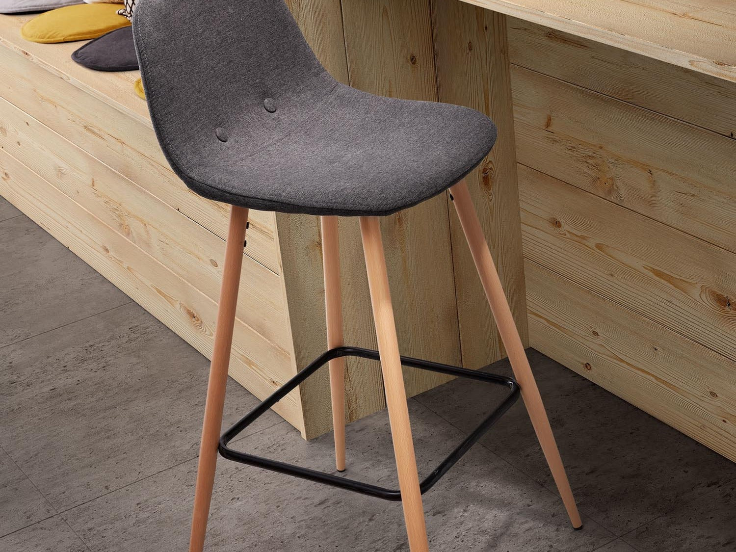 Elegante Silke Kollektion von Kave Home: stilvolle Textilien in sanften Farben für ein modernes Wohnambiente.