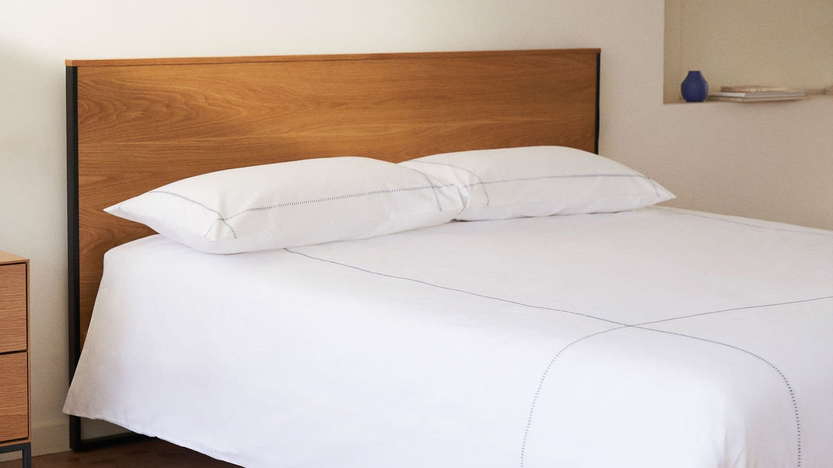Elegante Taiana Kollektion von Kave Home: stilvolle Möbel mit modernem Design und warmen Holztönen.