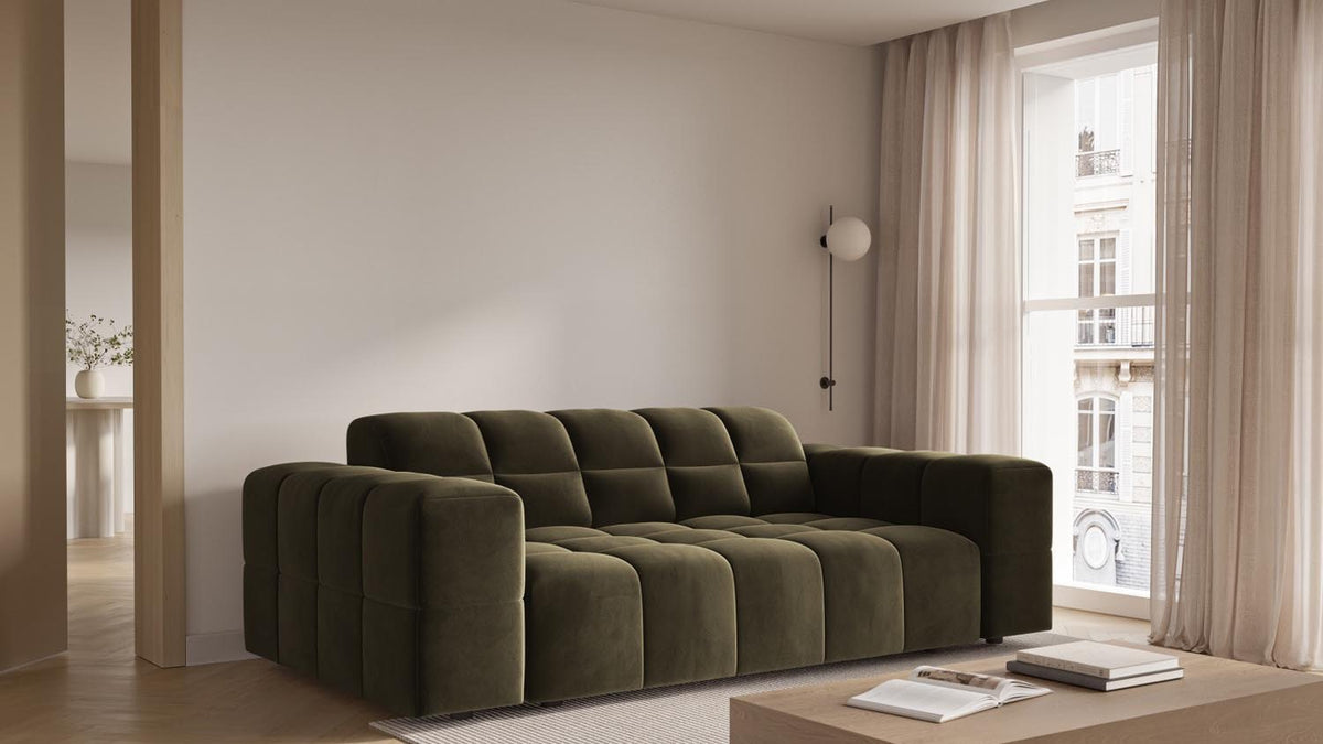 Chicago Velour Ecksofa von Cosmopolitan Design mit weichem Samtbezug und Holzfüssen im Wohnzimmer