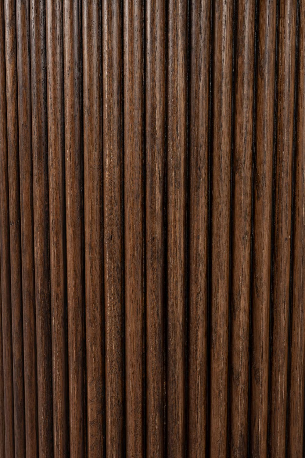 Esstisch Arda: Eleganz und Funktionalität für Ihr Esszimmer.