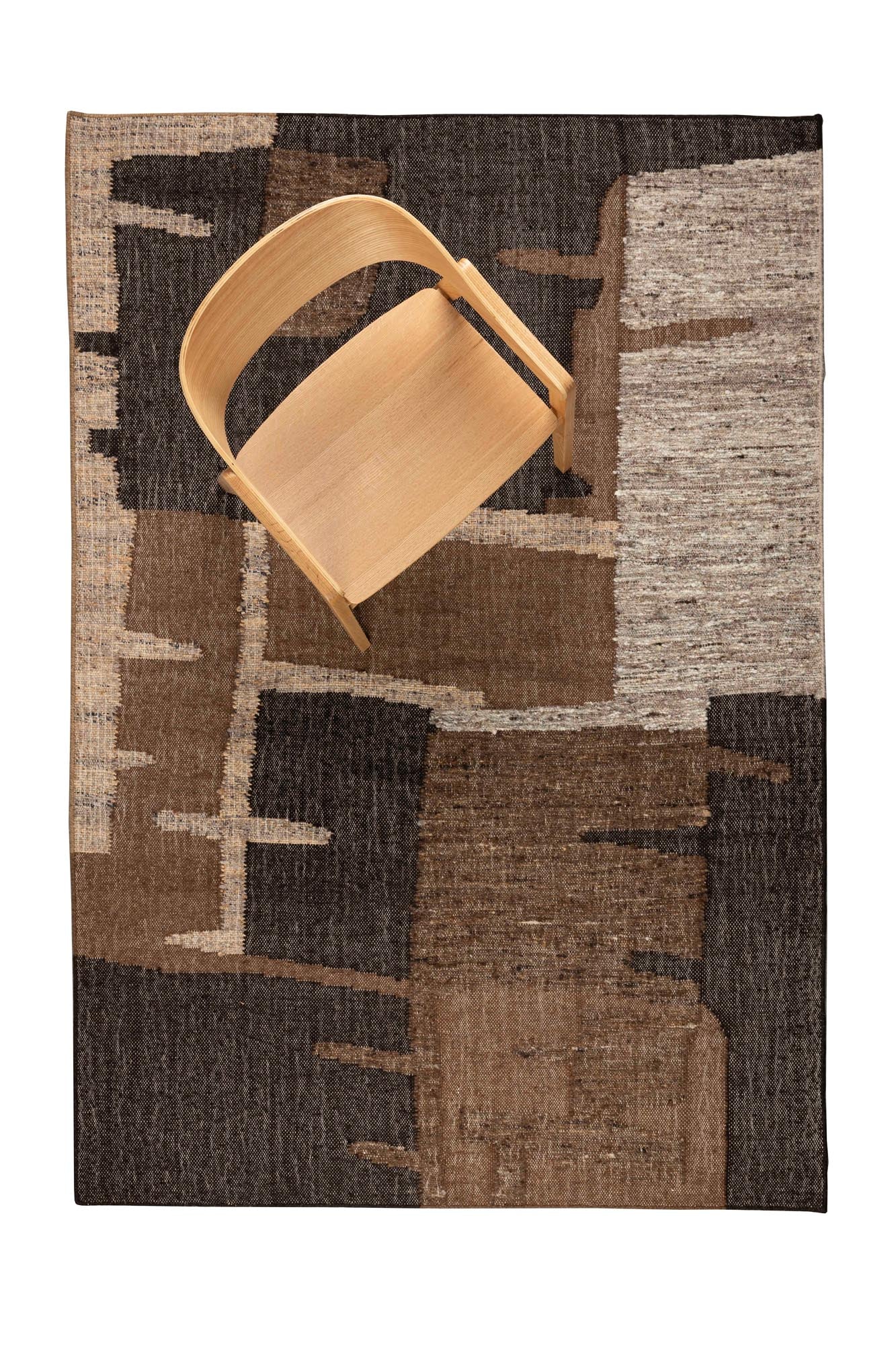 Der Briton Teppich 160x230 von Dutchbone überzeugt mit stilvollem Design, erstklassiger Qualität und vielseitiger Verwendbarkeit.