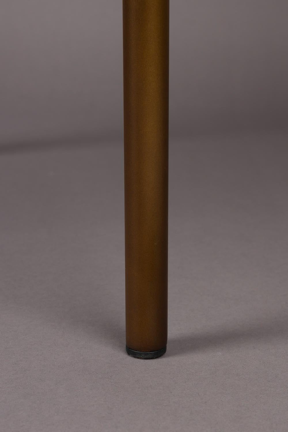 Der Naida Stuhl von Dutchbone vereint modernes Design, Komfort und hochwertige Materialien. Ideal für stilvolle Esszimmer und gesellige Runden.