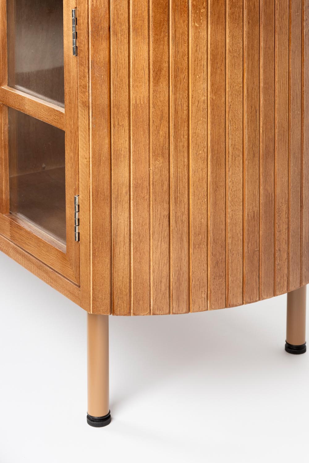 Yaz Sideboard Low in Braun präsentiert im Onlineshop von KAQTU Design AG. Sideboard ist von White Label Living