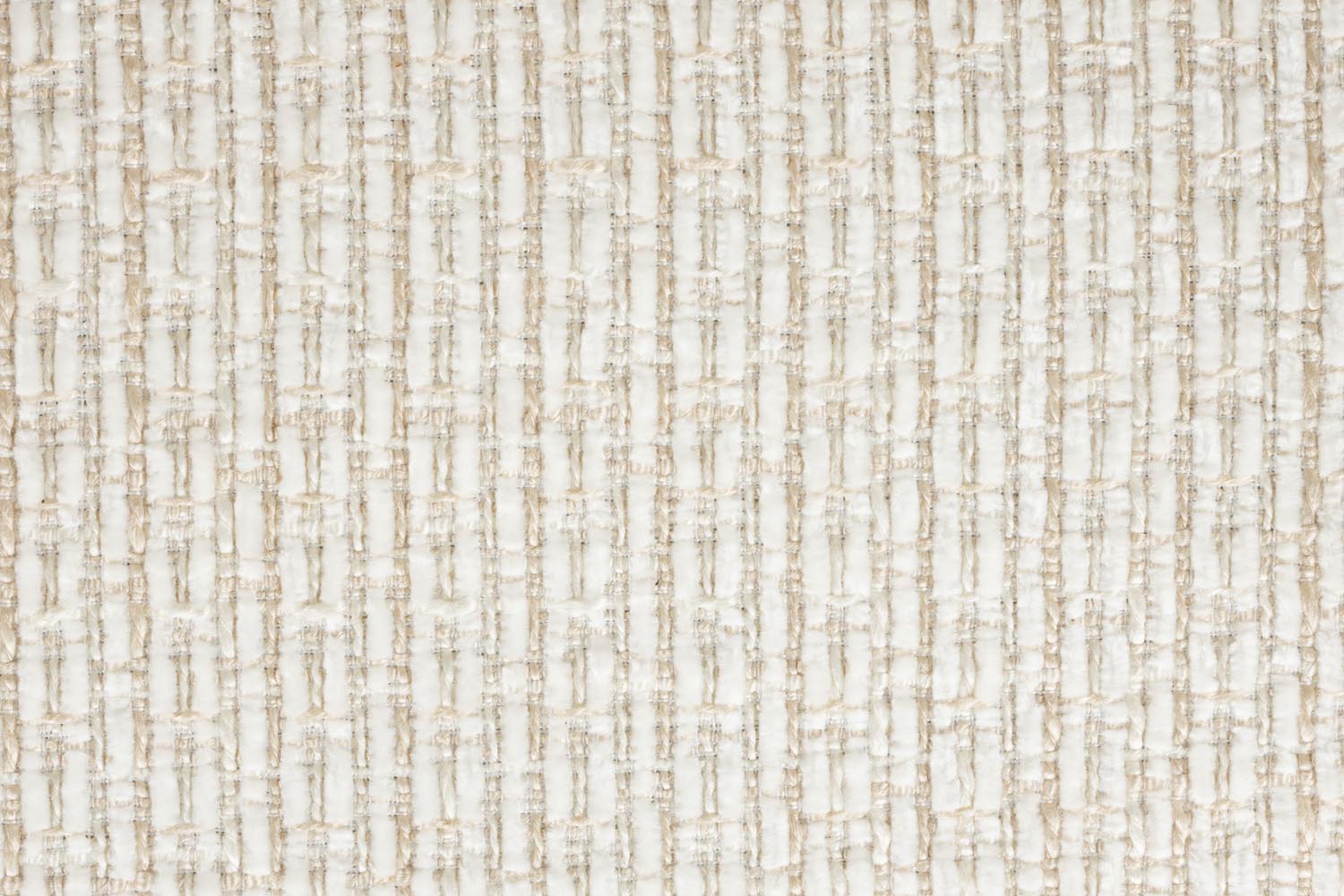 Der Medina Esszimmerstuhl von Dutchbone besticht durch stilvolles Design, bequeme Polsterung und hochwertige Verarbeitung.