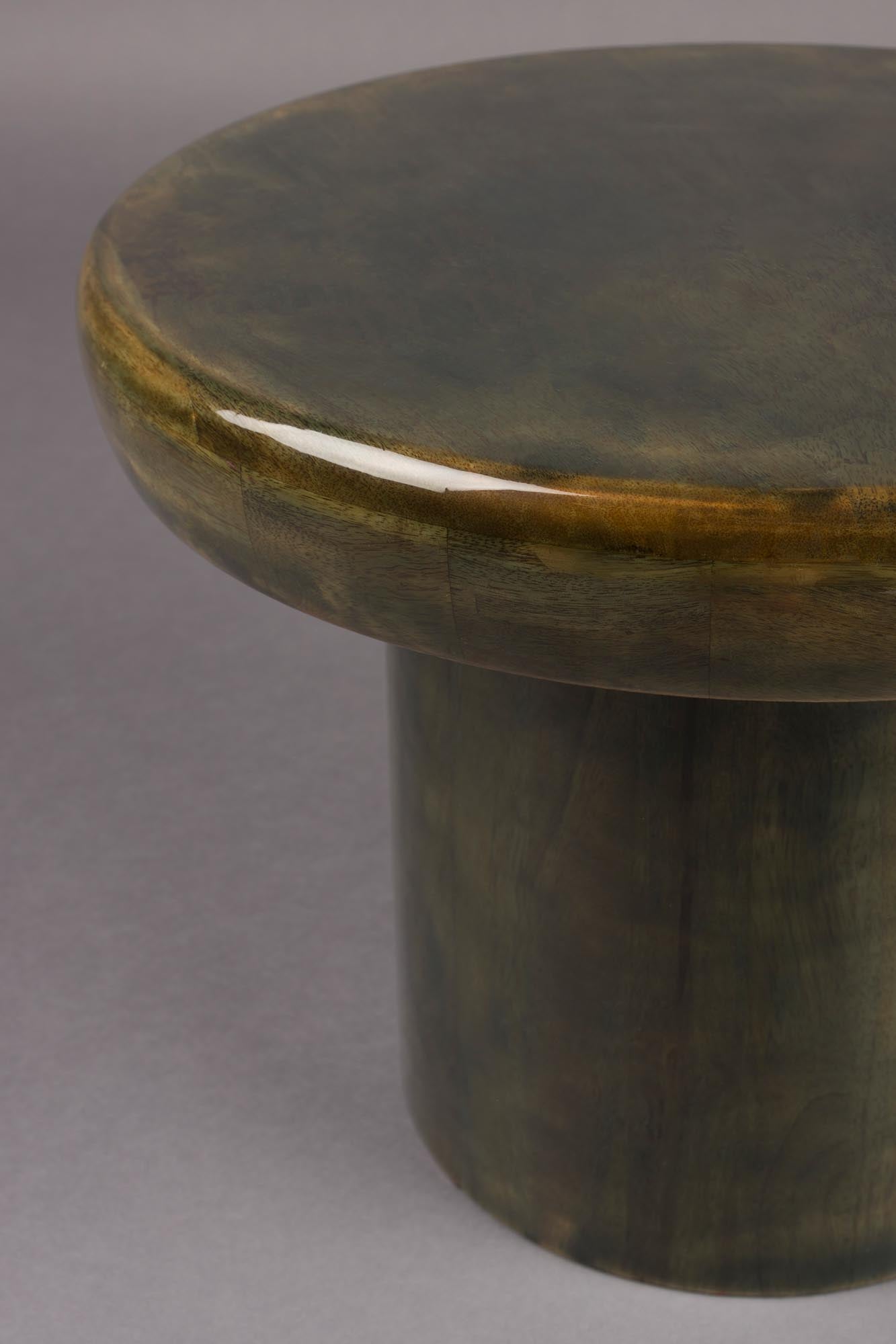 Eleganter Beistelltisch Mush L von Dutchbone, gefertigt aus edlen Materialien, perfekt für moderne und stilvolle Einrichtungen.