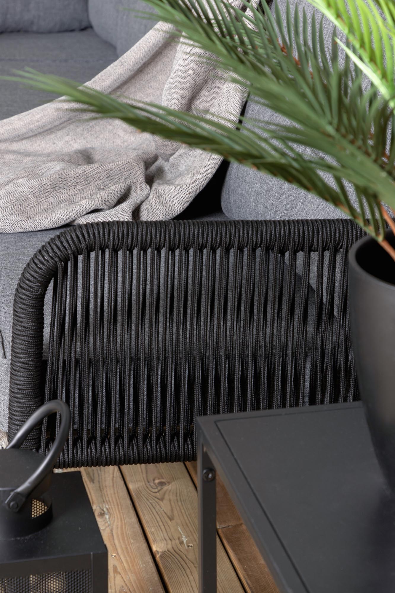 Komfortables 120cm Berliner Ecksofa für den Garten von Venture Home.