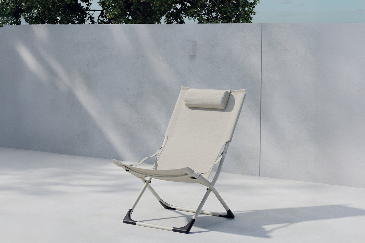 Seville Sonnenliege in Beige präsentiert im Onlineshop von KAQTU Design AG. Liegestuhl ist von Venture Home