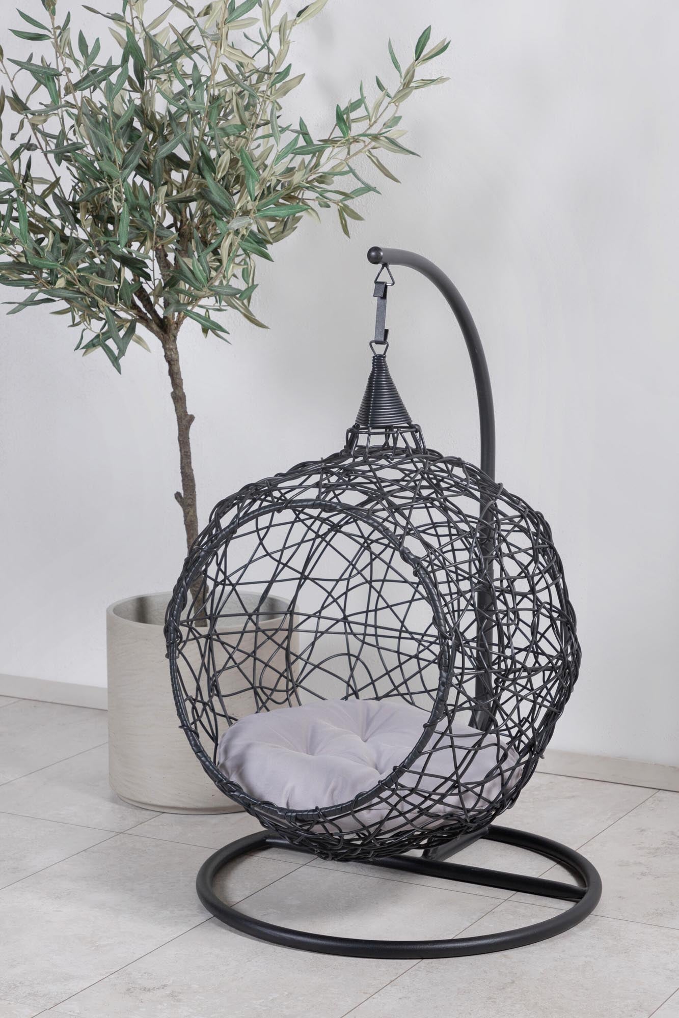 Luxuriöser Lexi Hängesessel: Entspannung pur für Ihren Aussenbereich.