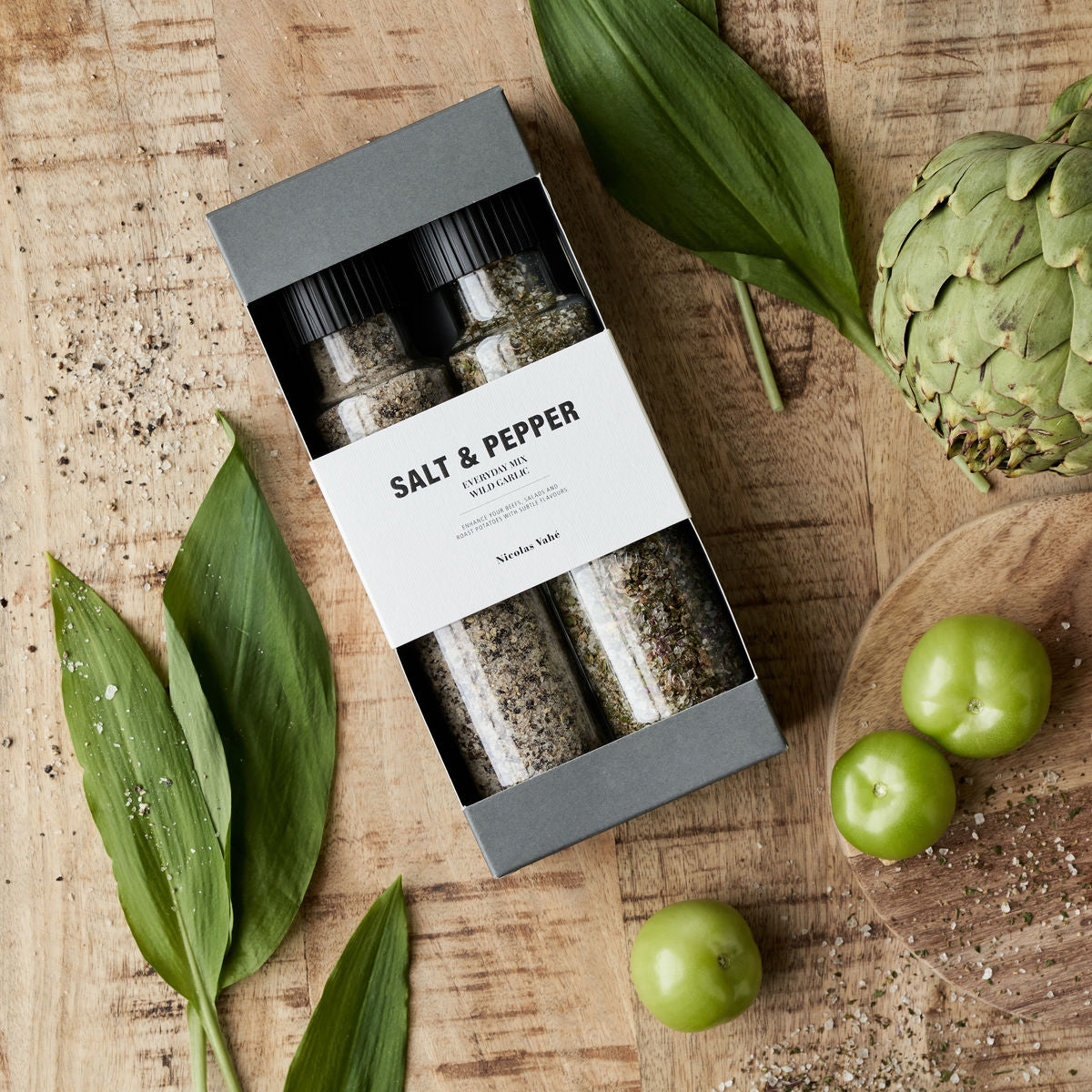 Geschenkbox, Nicolas Vahé Everyday mix & Wild Knoblauch in präsentiert im Onlineshop von KAQTU Design AG. Lebensmittel ist von Nicolas Vahé
