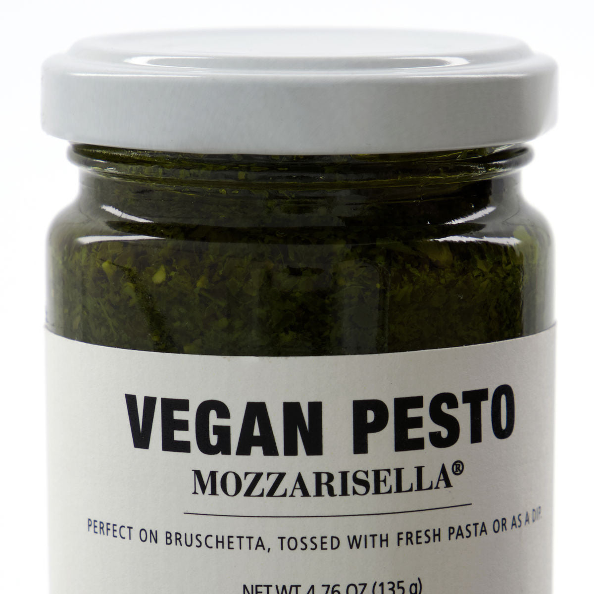 Veganer Pesto-Genuss mit Mozzarisella von Nicolas Vahé erleben.