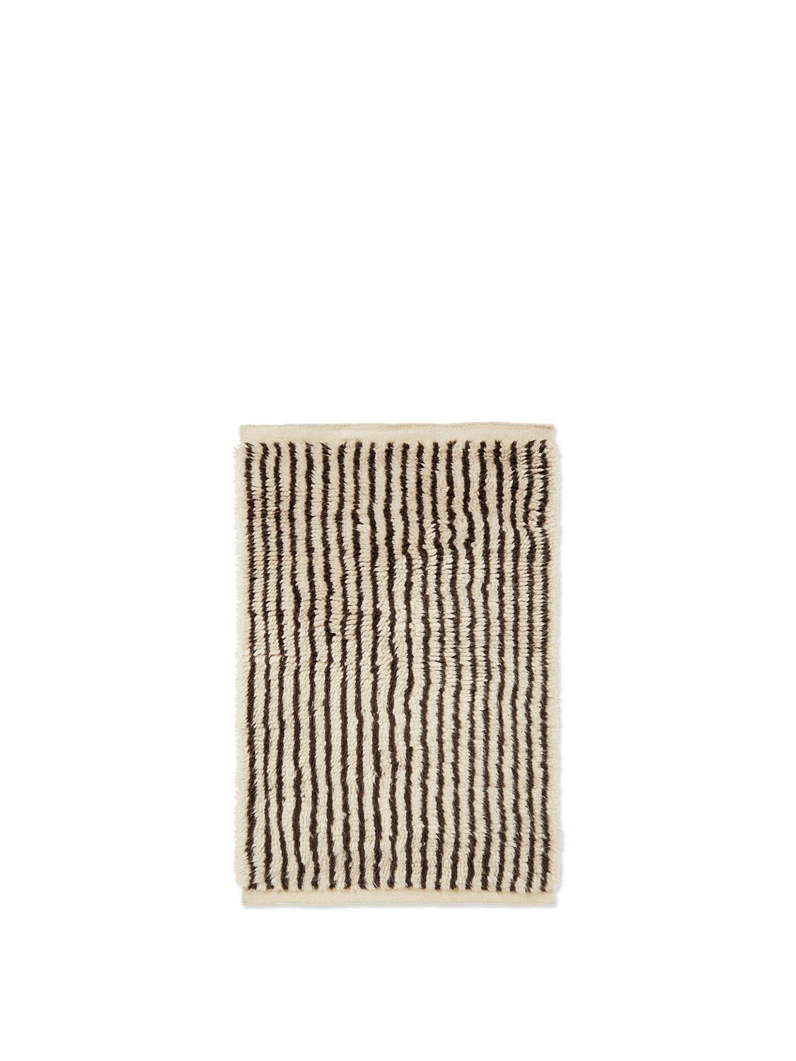 Kami Knotted Teppich 80 x 120 in Offwhite/Coffee präsentiert im Onlineshop von KAQTU Design AG. Teppich ist von Ferm Living