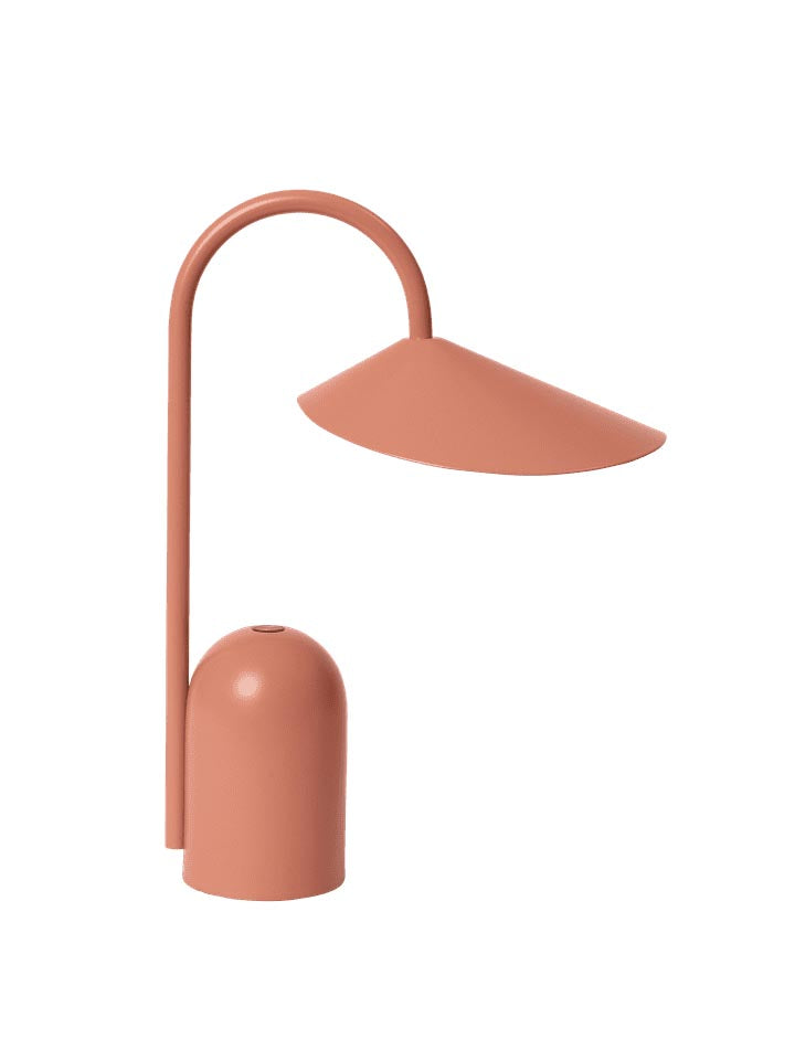 Arum portable Tischleuchte in Siena präsentiert im Onlineshop von KAQTU Design AG. Tischleuchte ist von Ferm Living