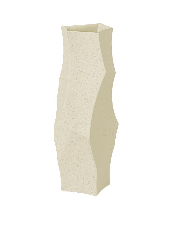 Cueva Vase H37 in Cremeweiss präsentiert im Onlineshop von KAQTU Design AG. Vase ist von Ferm Living