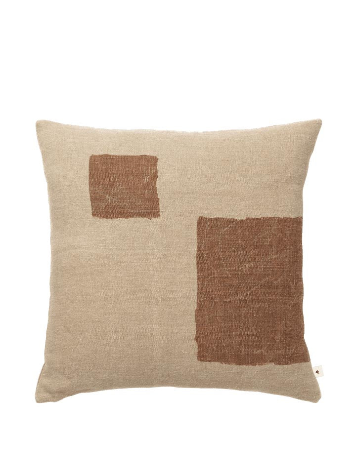 Oleo Kissenbezug in Natural/Sugar Kelp präsentiert im Onlineshop von KAQTU Design AG. Deko Kissenbezug ist von Ferm Living