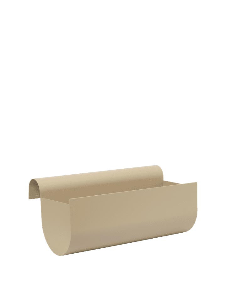 Uma Balkonbox in Kaschmir präsentiert im Onlineshop von KAQTU Design AG. Pflanzentopf Outdoor ist von Ferm Living