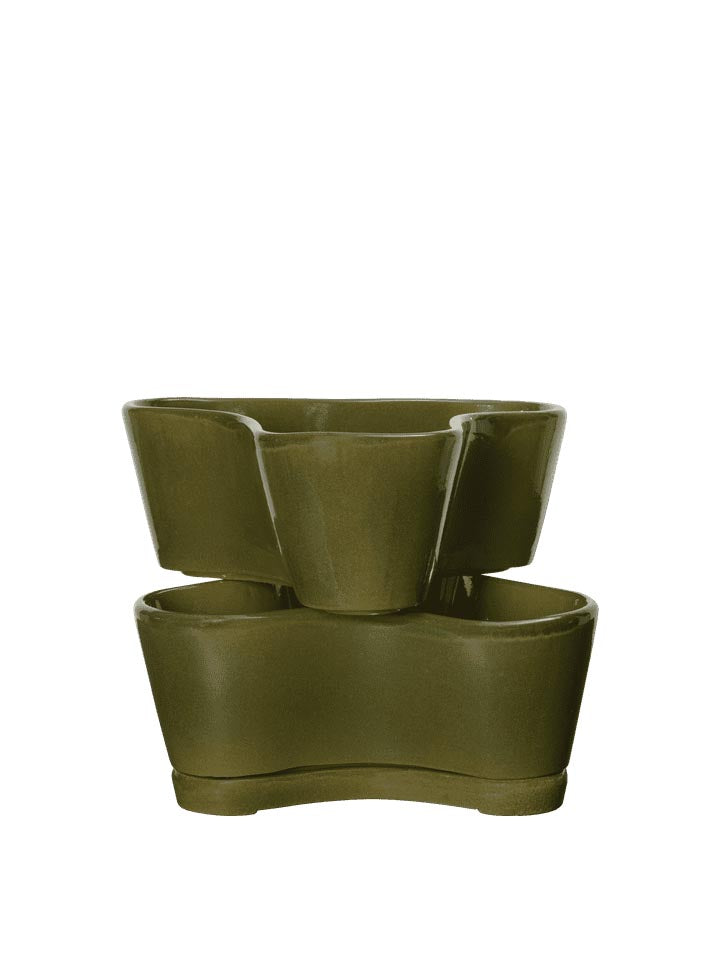 Gemi stapelbare Pflanzgefässe – Set aus 2 in Moosgrün präsentiert im Onlineshop von KAQTU Design AG. Pflanzentopf Outdoor ist von Ferm Living