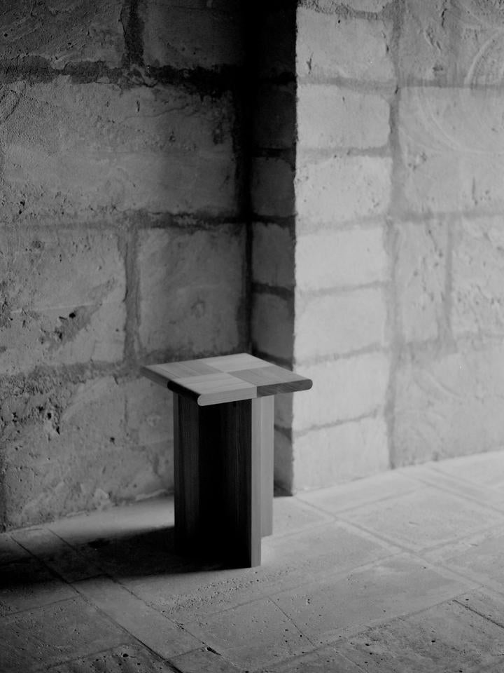 Erleben Sie das Sala Stück von Ferm Living: Ein Meisterwerk aus Douglasfichtenholz, das modernes Design und natürliche Schönheit vereint.