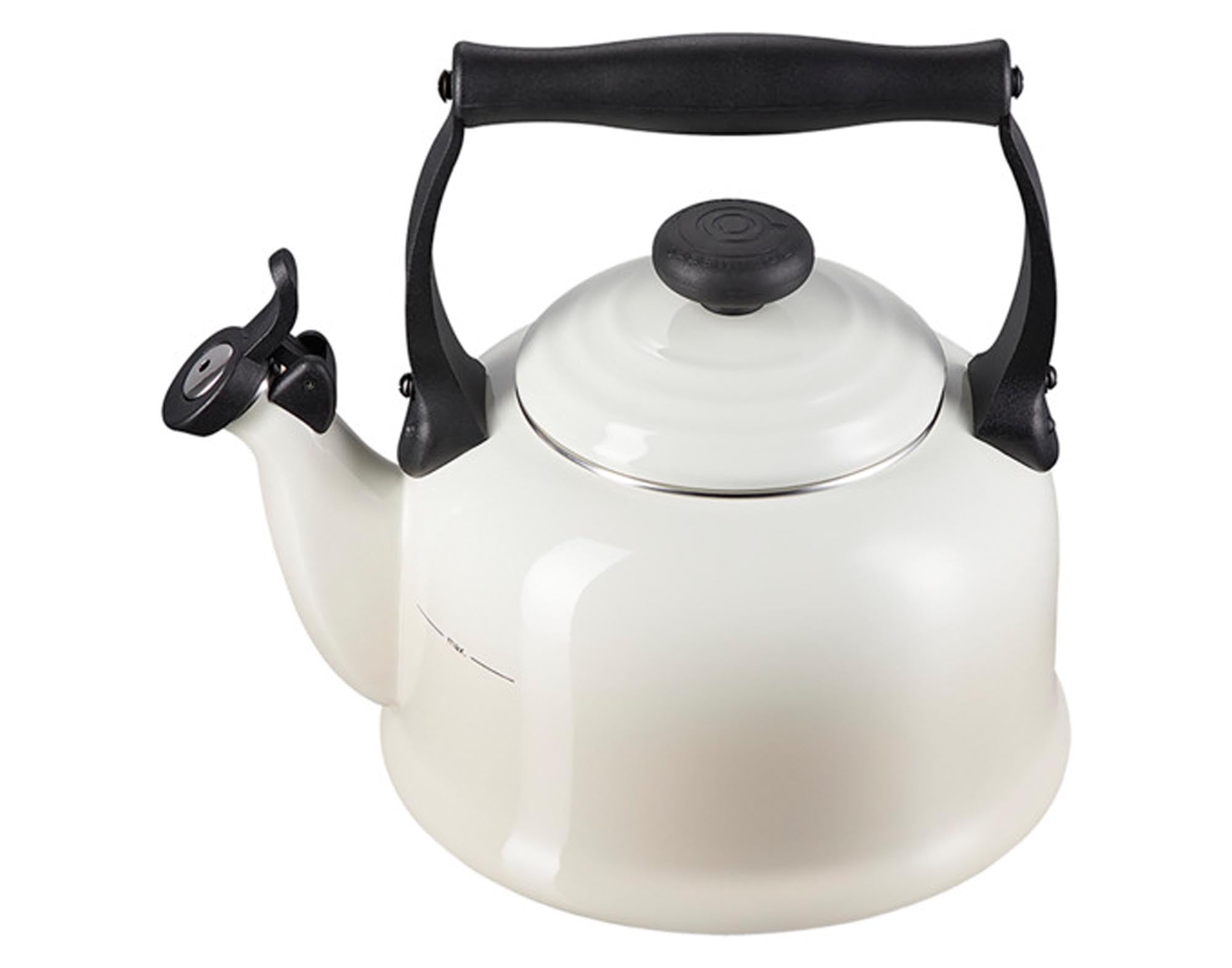 Entdecken Sie den STÖCKLI Pizzagrill for8: Perfekt für 8 Mini-Pizzen, stufenlose Temperaturregelung, einfach zu reinigen und ideal für gesellige Abende!