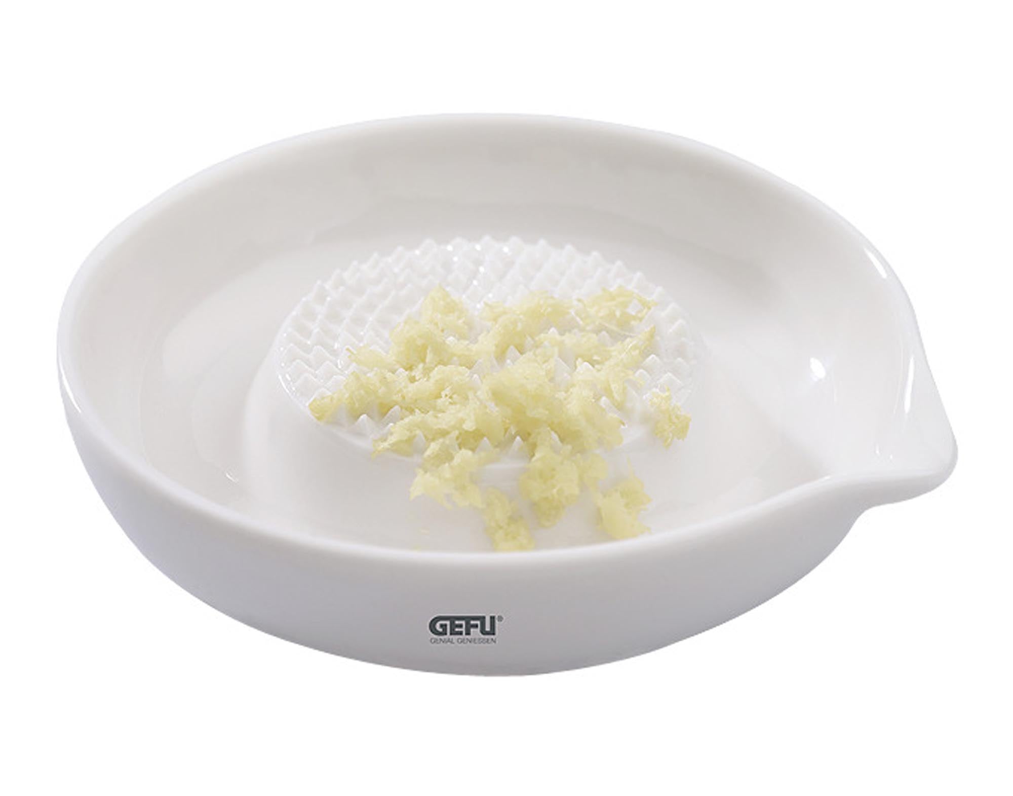 Entdecken Sie die GEFU Ingwerreibe Puro Keramik in Weiß – der perfekte Küchenhelfer für frischen Ingwer, stilvolles Design und einfache Handhabung.