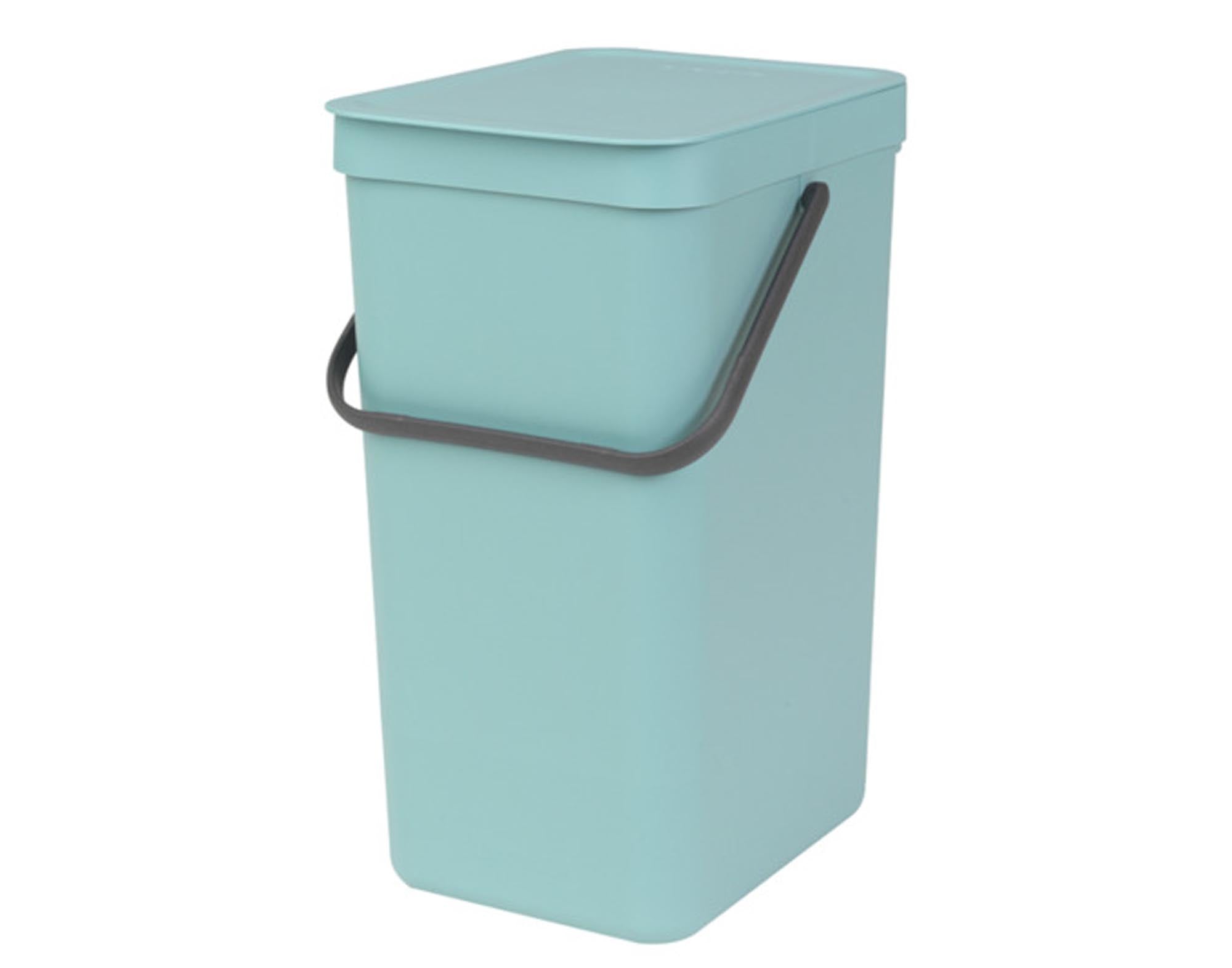 Entdecken Sie den BRABANTIA Abfallbehälter Sort&Go 16 l in mint – ideal für umweltbewusstes Mülltrennen, ästhetisch und funktional, BPA-frei.