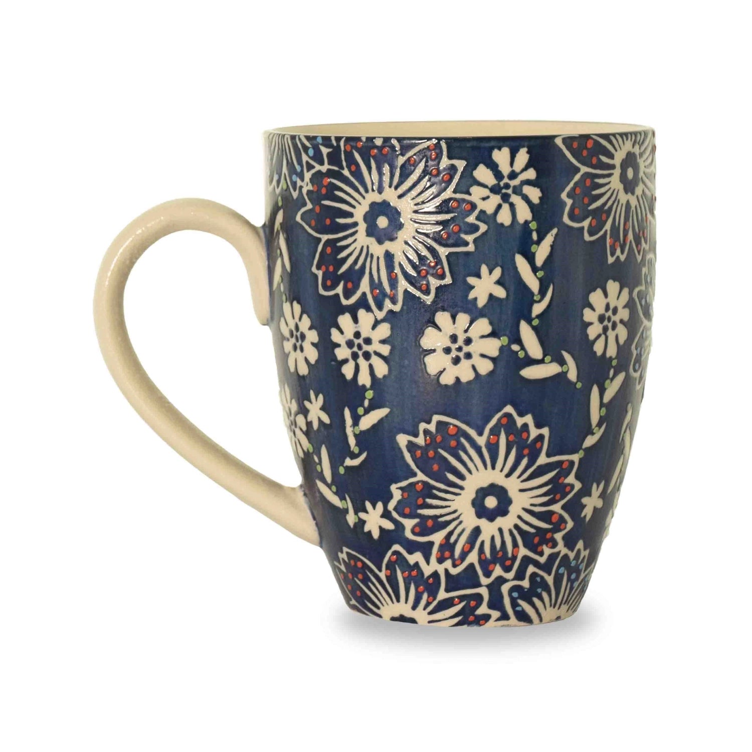 Entdecken Sie den stilvollen Keramikbecher D9cm H11cm 360ml in GB Blau von Easy Life. Ideal für Kaffee, Tee und mehr. Hochwertige Keramik, langlebig und elegant.