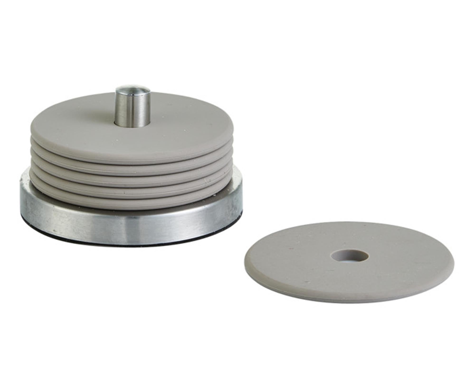 Entdecken Sie das ZELLER Untersetzer-Set Inox grau, 7-teilig, ø 10x6 cm. Hochwertige, hitzebeständige Untersetzer für jeden Anlass. Pflegeleicht und stilvoll!