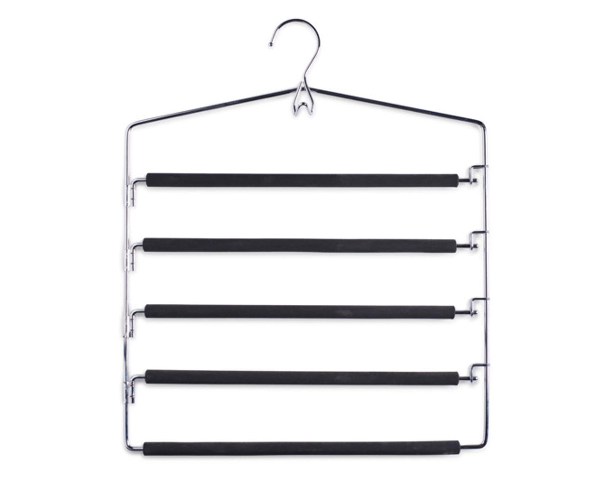 Entdecken Sie den ZELLER Mehrfach Hosenbügel aus Metall und Kunststoff (37x44.5cm) für platzsparende, knitterfreie Aufbewahrung Ihrer Hosen.