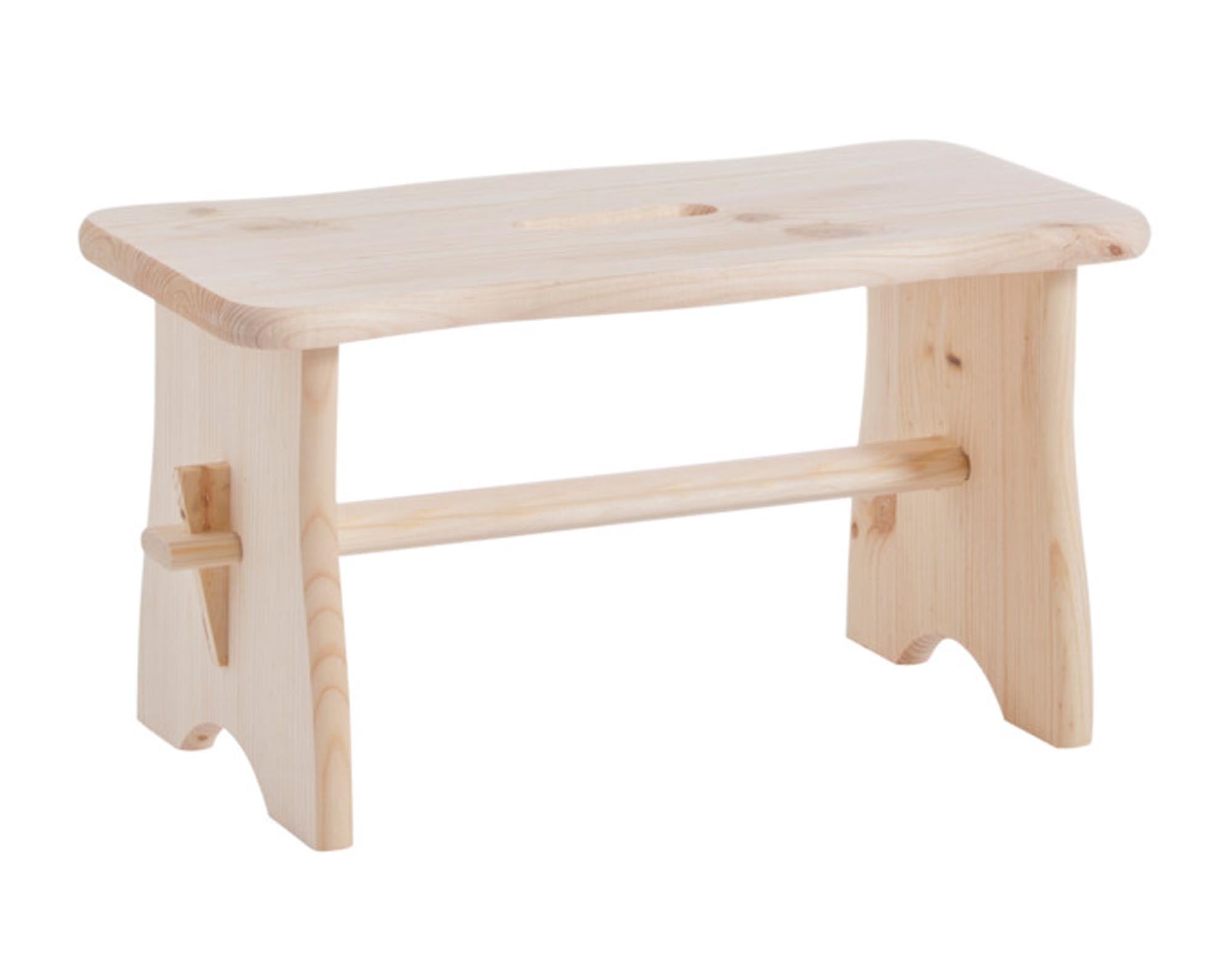 Entdecken Sie die ZELLER Fussbank Kiefer 39x19x21 cm – stabil, vielseitig und pflegeleicht. Ideal als Tritthilfe oder Fussablage für jeden Raum.