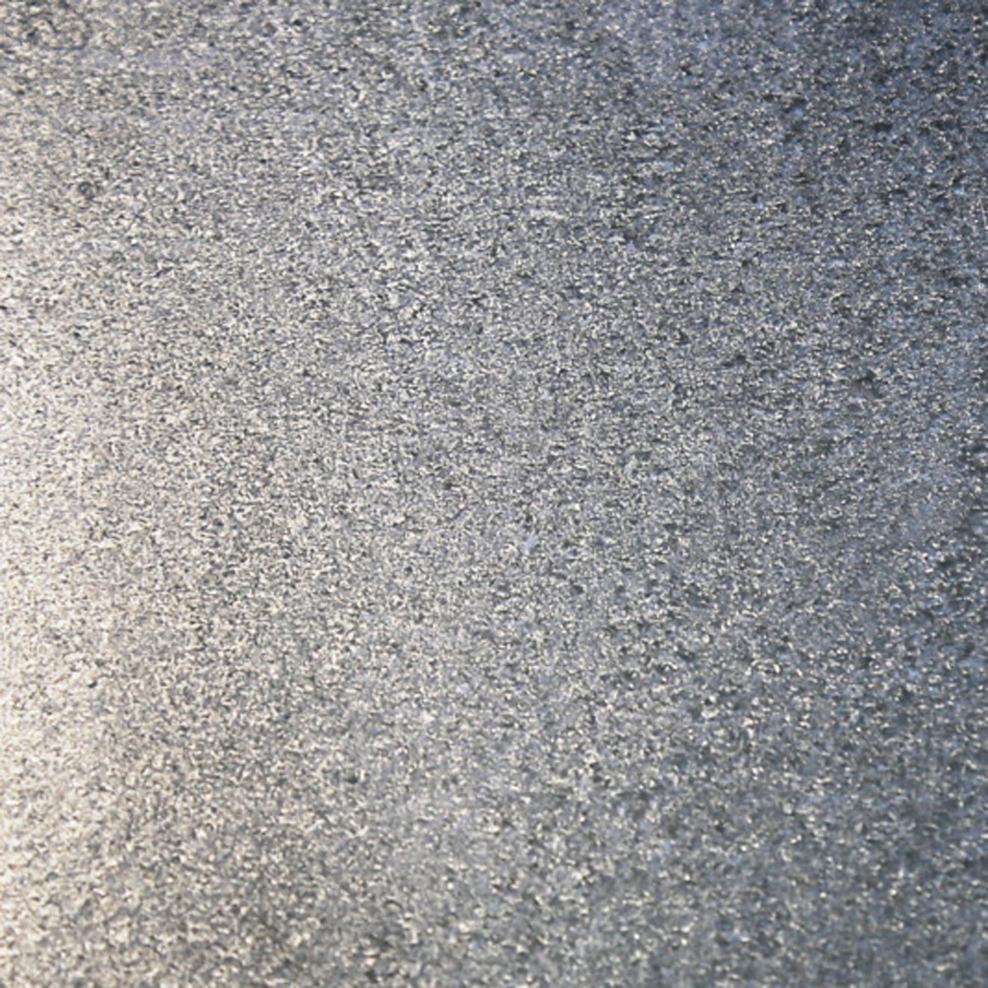 Stilvoller HUBER Briefkasten Genève mit praktischem Zeitungsfach.