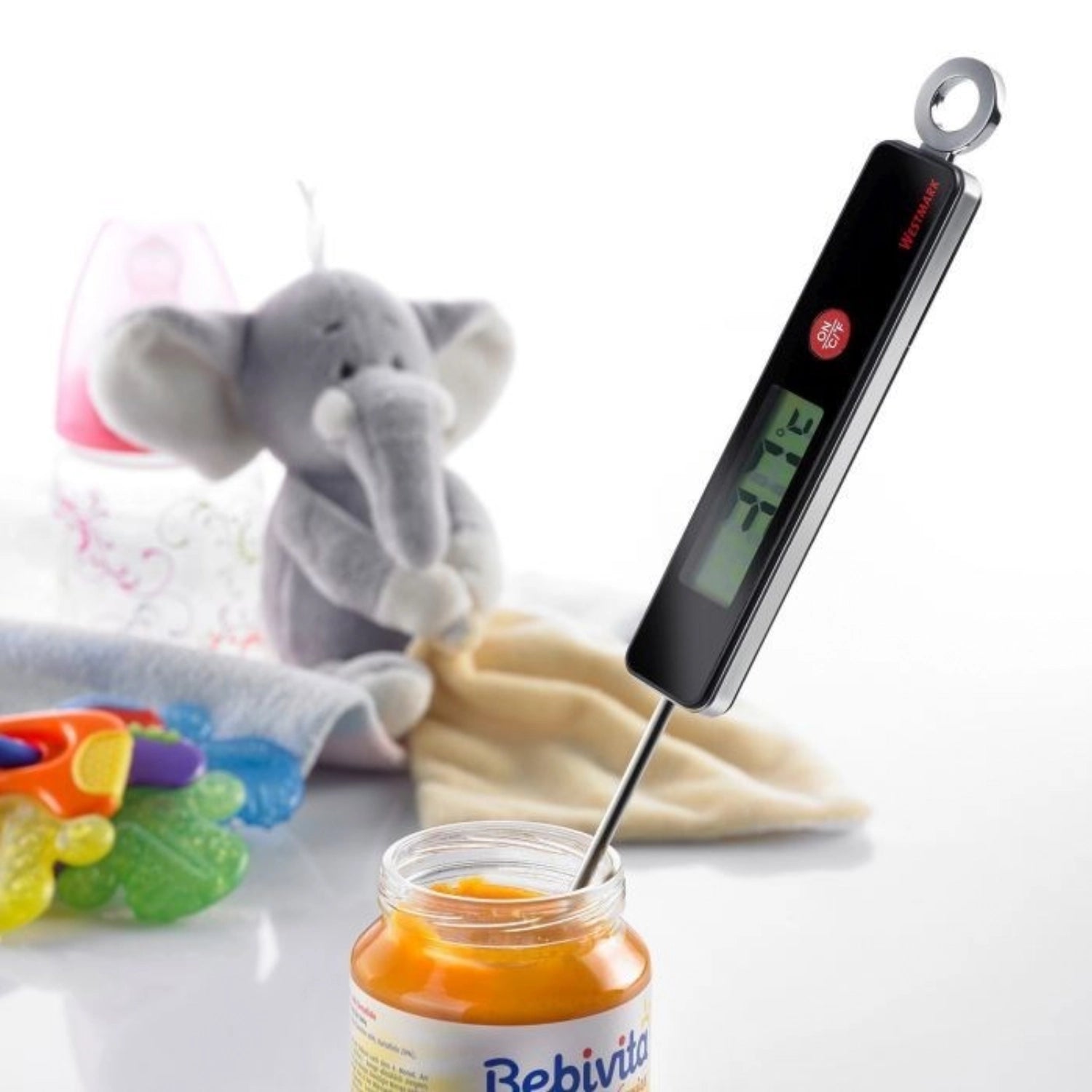 Universal Einstichthermometer von Westmark, ideal für präzise Temperaturmessungen in der Küche, robust und benutzerfreundlich.