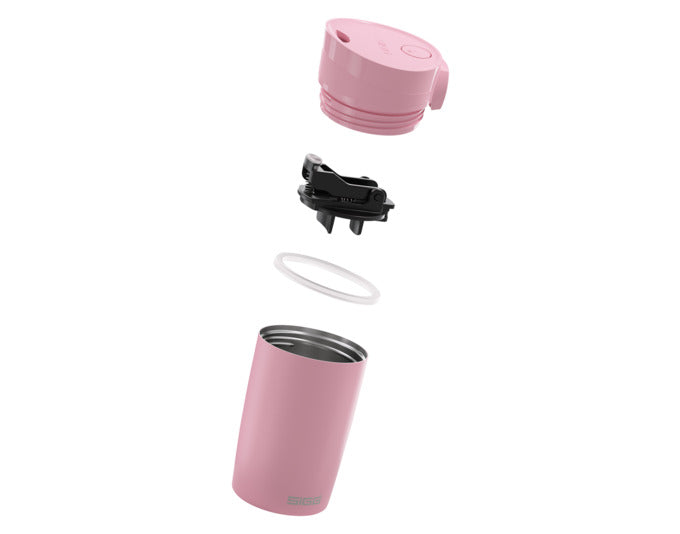 Entdecken Sie den SIGG Thermomug Miracle lingonberry touch 0.27 l – der stilvolle, isolierte Becher für heiße und kalte Getränke unterwegs.