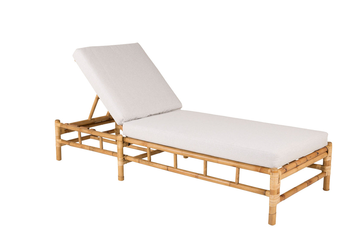Cane Sonnenliege in Natur präsentiert im Onlineshop von KAQTU Design AG. Liegestuhl ist von Venture Home