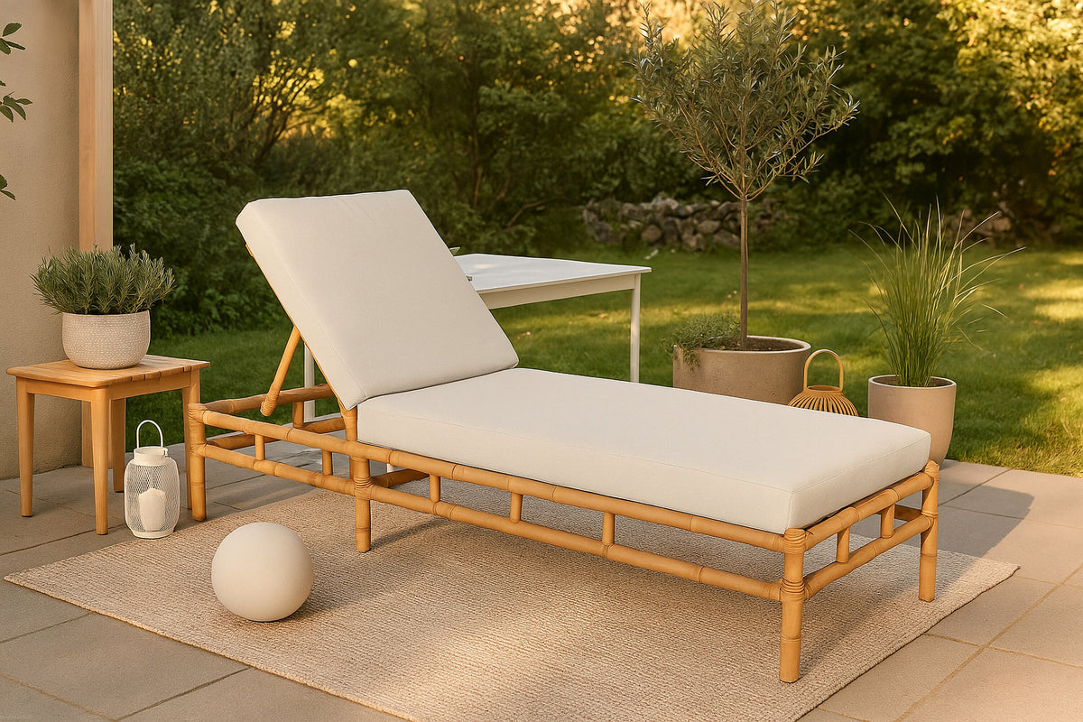 Cane Sonnenliege in Natur präsentiert im Onlineshop von KAQTU Design AG. Liegestuhl ist von Venture Home